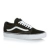 VANSのスニーカー紹介!オールドスクールやエラなどの定番モデル他、Dickiesにも合わせやすい一足